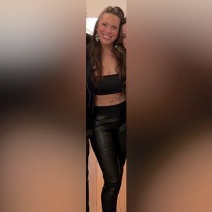 Meet your Posher, Kari